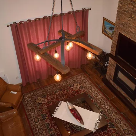Madeira's Bed & Breakfast